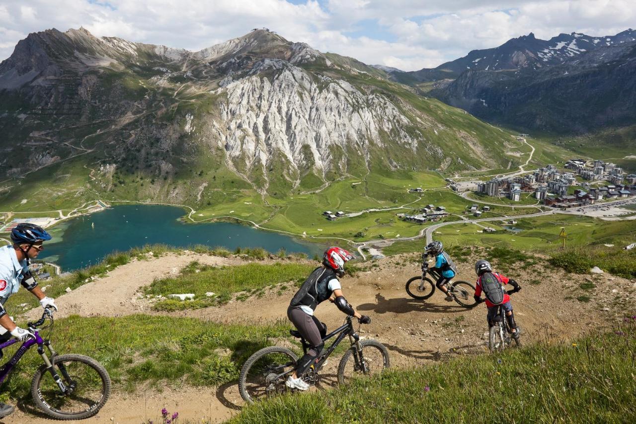Le Rond Point Des Pistes Apartamento Tignes Exterior foto